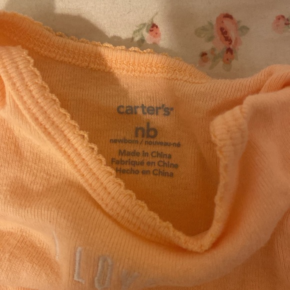 Carters 3 pc set - Picture 2 of 2